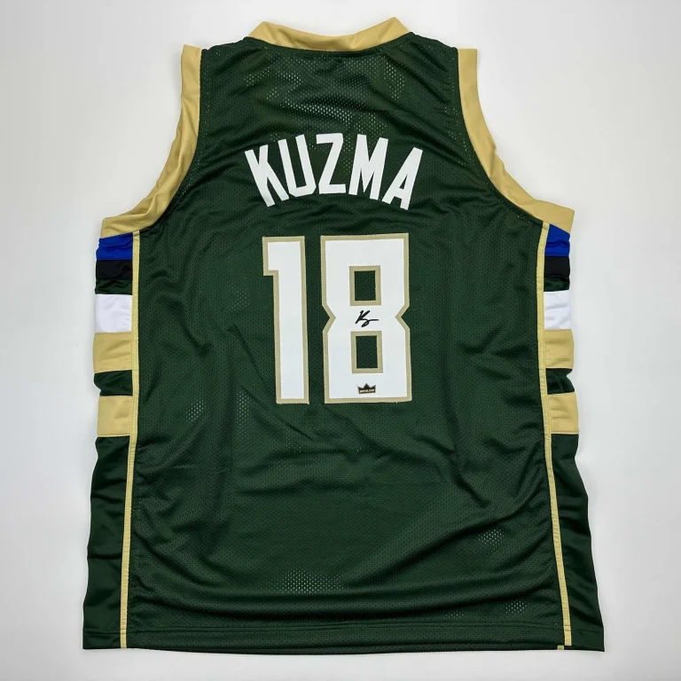Facsimile Autographed Kyle Kuzma Milwaukee Green Jersey Size Men's XL