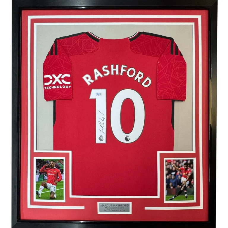 Framed Autographed/Signed Marcus Rashford 35x39 ManU Red Jersey Beckett COA