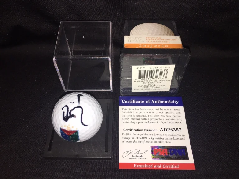 Davis Love Signed Official Hall Of Fame Golf Ball Champ PSA/DNA #2