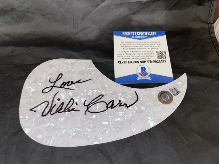 Vikki Carr Signed Acoustic Pickguard Legendary Superstar Beckett #2
