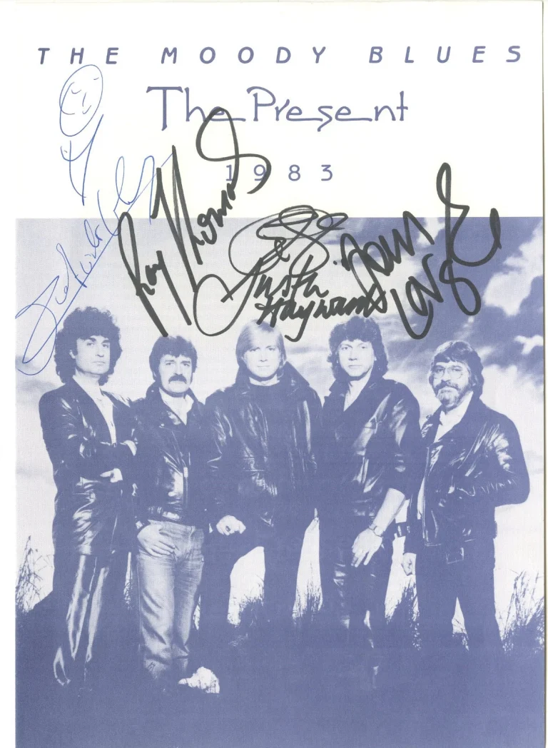 The Moody Blues signed 1983 Info Booklet, Justin, Jon, Graeme, Ray, Patrick ACOA