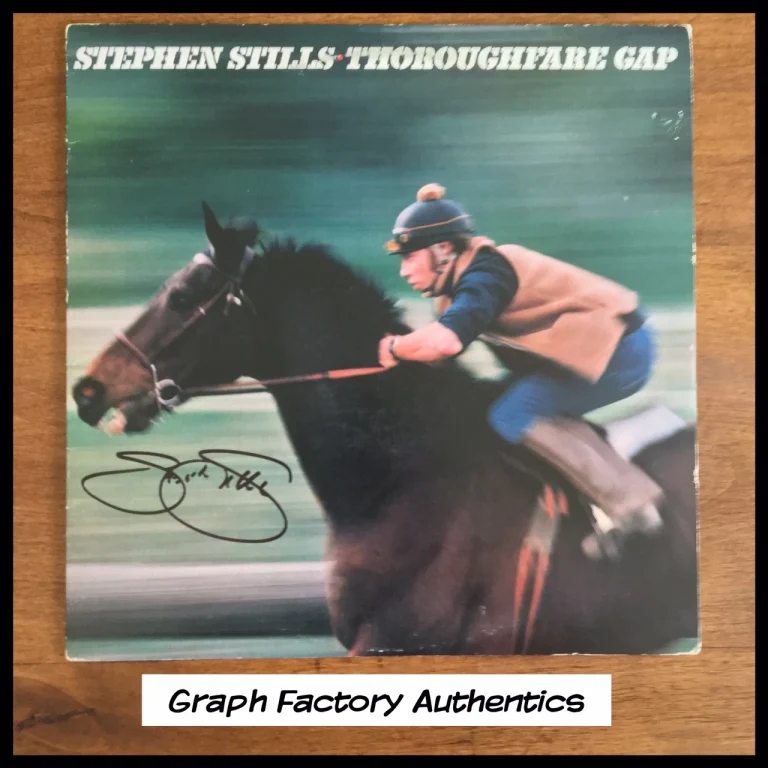 GFA Thoroughfare Gap Vinyl  * STEPHEN STILLS * Signed Record Album S7 COA