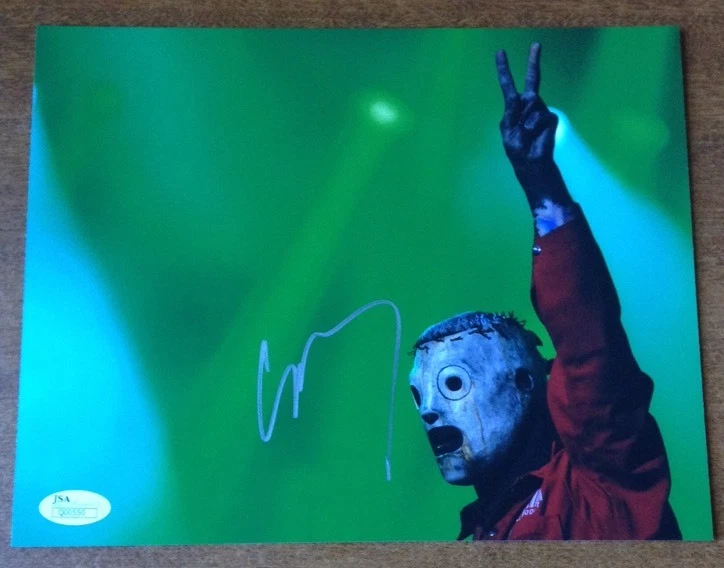 Corey Taylor Slipknot REAL hand SIGNED 8x10