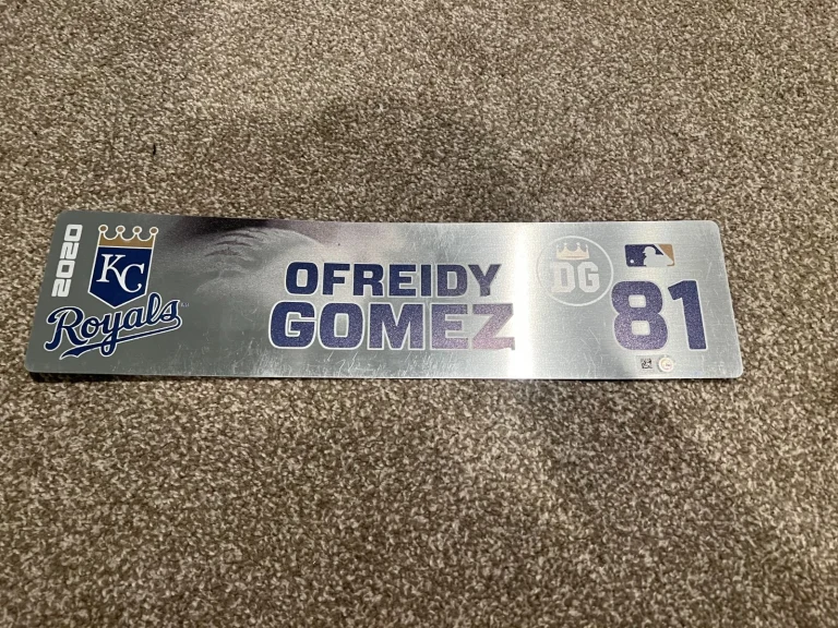 KANSAS CITY ROYALS GAME USED ? TEAM ISSUED BASEBALL NAMEPLATE OFREIDY GOMEZ