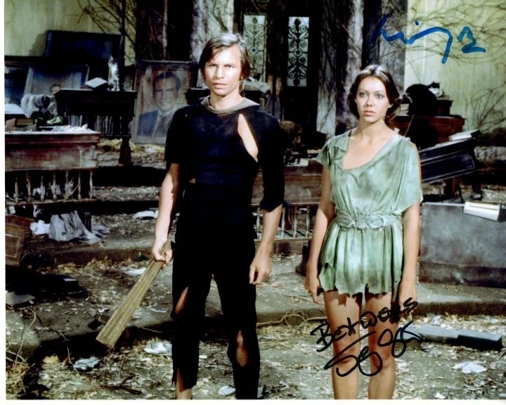 MICHAEL YORK and JENNY AGUTTER Signed Autographed 8x10 LOGAN'S RUN Photo