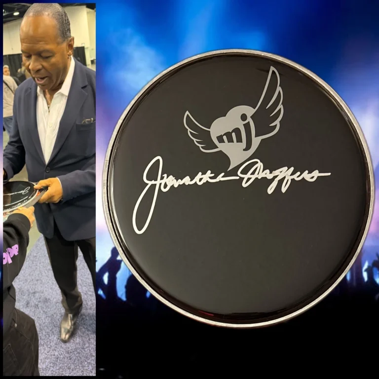 GFA Michael Jackson's Drummer Jonathan Moffett Firmata 10 