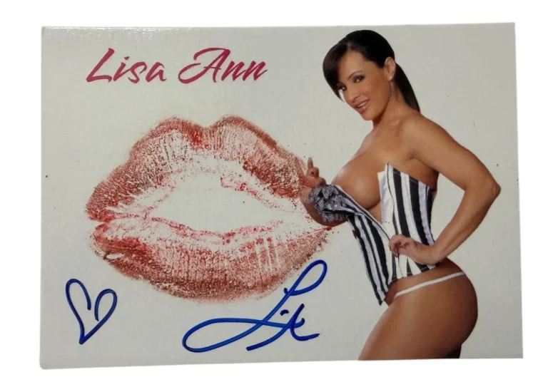 Lisa Ann Signed Kiss Card Adult Star Autograph Kiss Print Beckett Witness