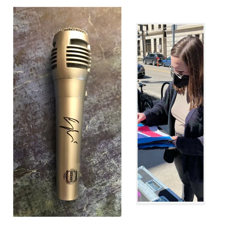 GFA circle the drain SOCCER MOMMY Signed Microphone PROOF S5 COA