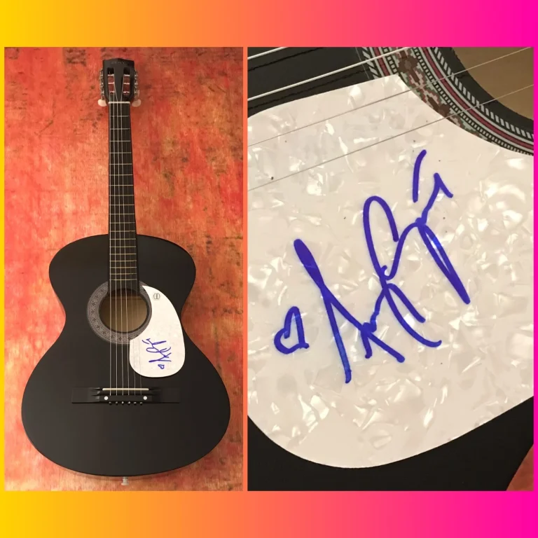 Chitarra Acustica Firmata A2 COA Di Amy Grant Con Cuore In Movimento Baby