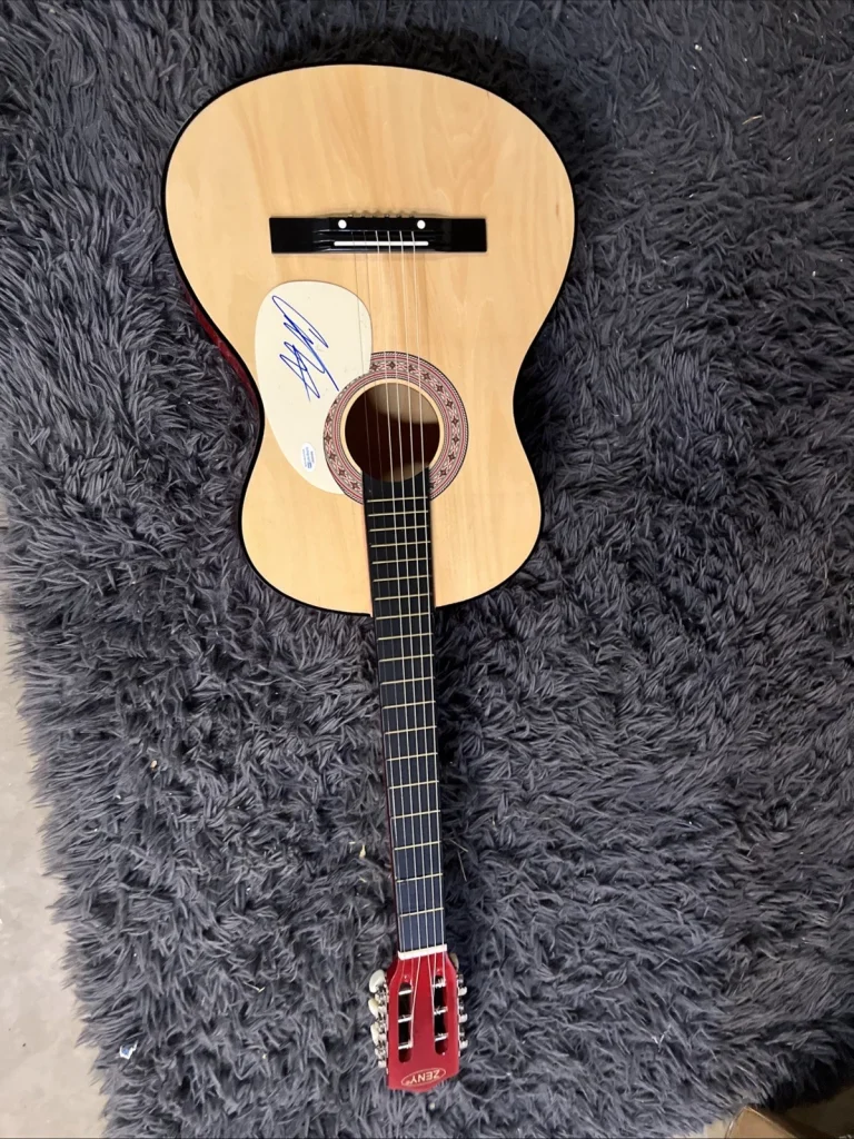 COUNTRY STAR CHRIS LANE SIGNED AUTOGRAPHED GUITAR ACOA CERTIFIED FIX BIG PLANS