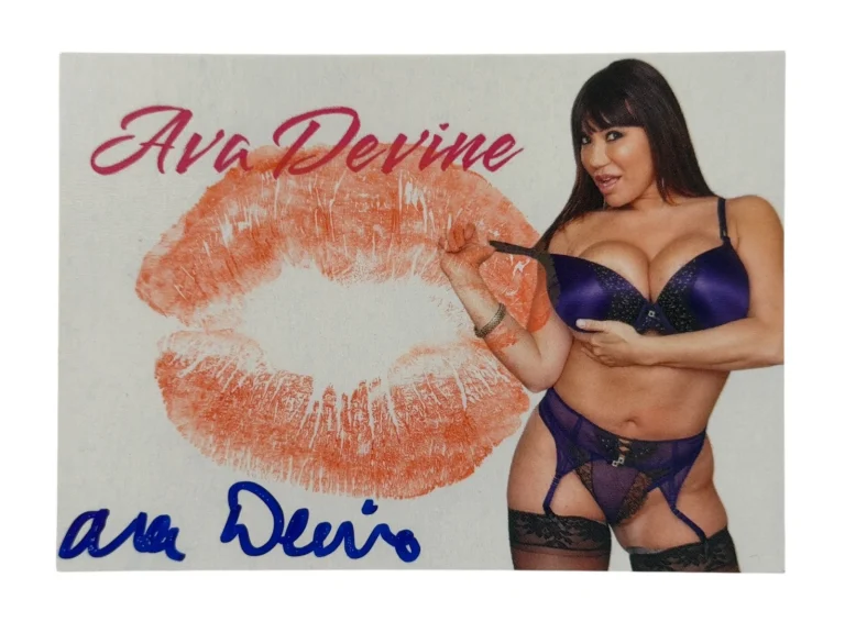 Ava Devine Signed Kiss Card Adult Star Autograph Kiss Print Beckett Witness