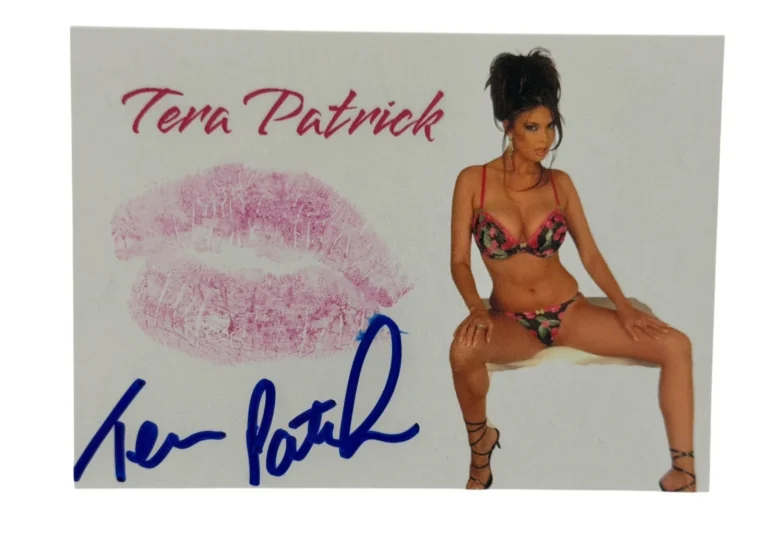 Tera Patrick Signed Kiss Card Adult Star Autograph Kiss Print Beckett Witness