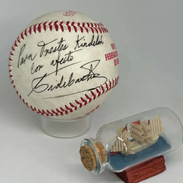 Fidel Castro signed Baseball JSA LOA Rare Inscribed Auto A4638