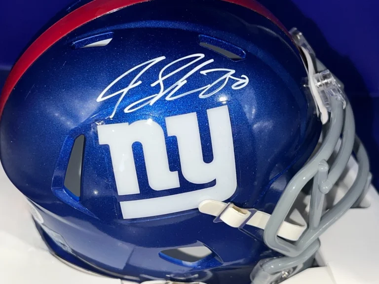 JEREMY SHOCKEY NEW YORK GIANTS  JSA AUTHENTICATED SIGNED MINI HELMET