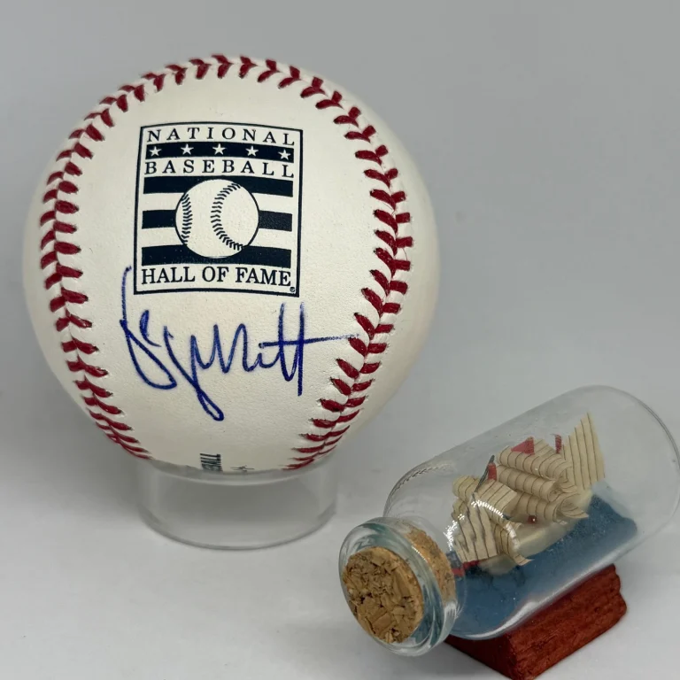 George Brett signed Rawlings HOF Logo Baseball JSA COA Royals Auto A4669