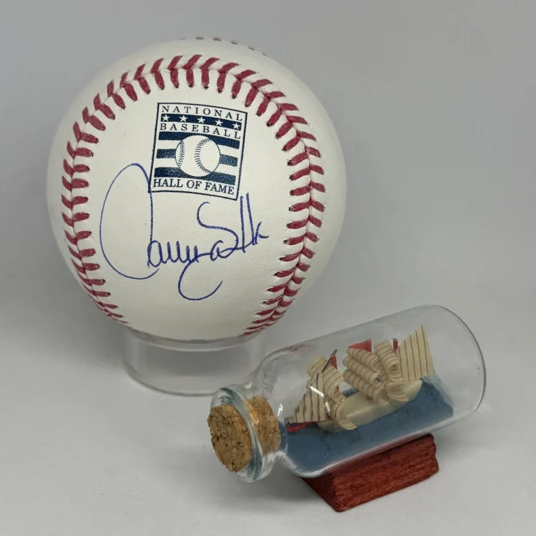Larry Walker signed Rawlings HOF Logo Baseball JSA COA Rockies Auto A4750