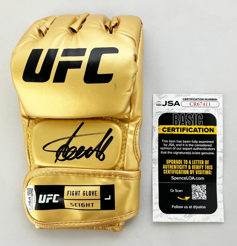 Arman Tsarukyan Signed UFC Glove JSA COA