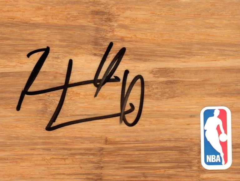 Los Angeles Lakers Kendall Marshall Signed FloorBoard COA