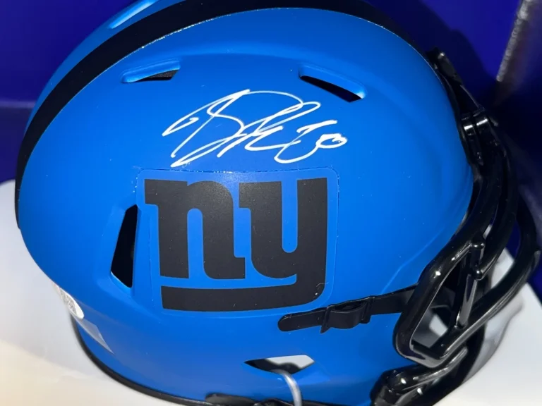 JEREMY SHOCKEY NEW YORK GIANTS  JSA AUTHENTICATED SIGNED RAVE MINI HELMET