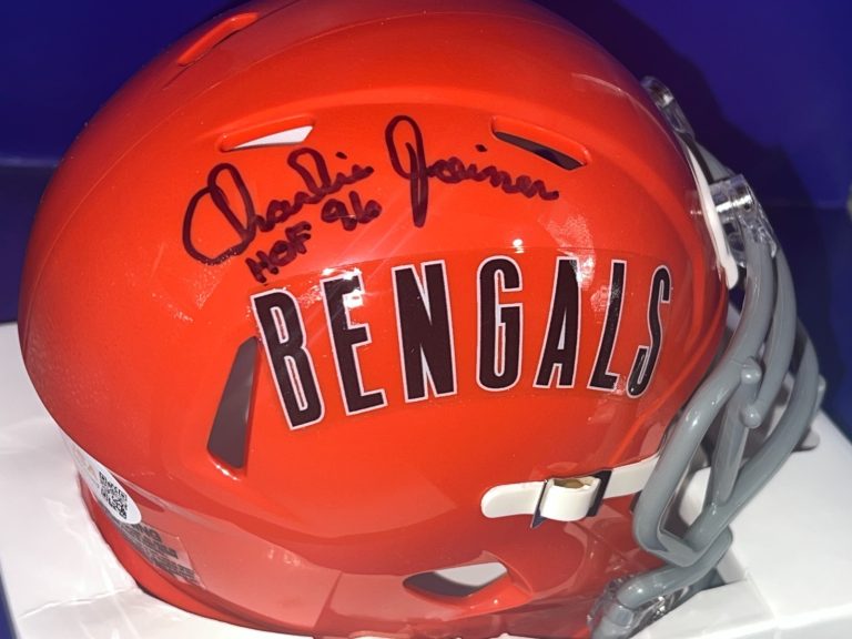 CHARLIE JOINER CINCINNATI BENGALS HOF 96 JSA AUTHEN SIGNED THROWBACK MINI HELMET