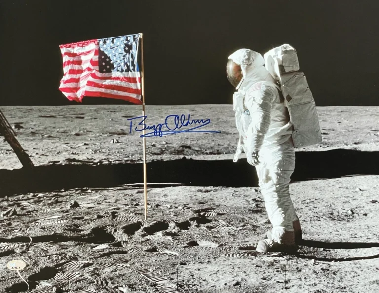 Buzz Aldrin Signed 16x20 Color Photo PSA DNA Apollo 11 Moonwalker NASA
