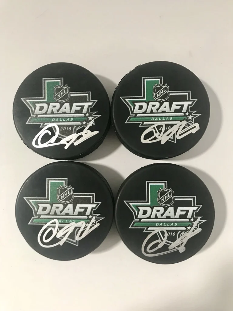 Akil Thomas Signed Autographed 2018 NHL Draft Puck 1st Round Pick PSA/DNA COA