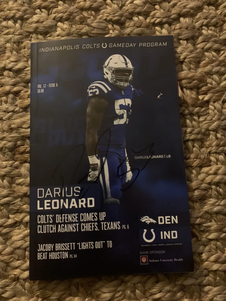 Darius Leonard Signed Indianapolis Colts Scout Program Magazine 2019