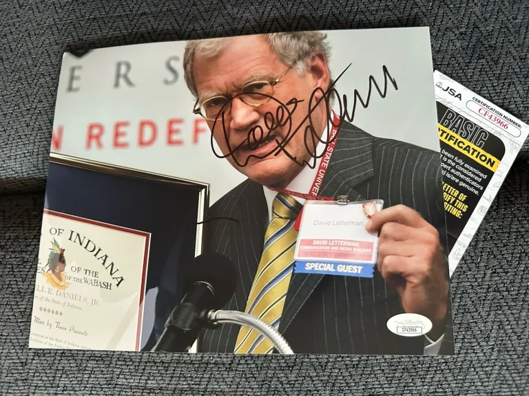 David Letterman (Dave) Signed 8 X 10 Photo JSA Authenticated COA Autographed
