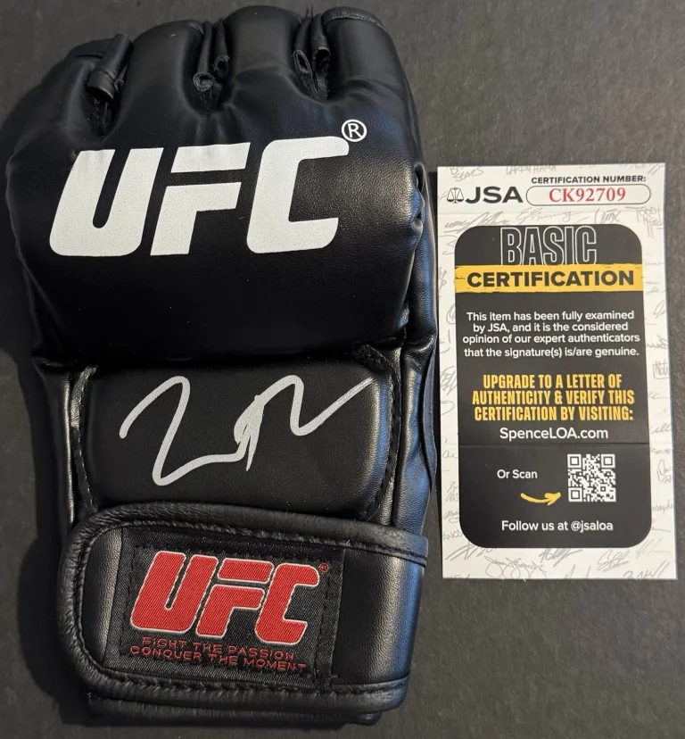 Max Holloway Signed Autographed UFC Fight Glove JSA COA BMF Champ