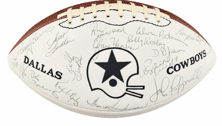 1975 NFC Champion Dallas Cowboys Team Signed Football Staubach GRAD