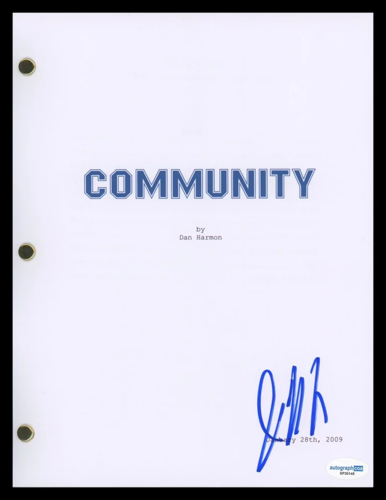 Joel McHale 