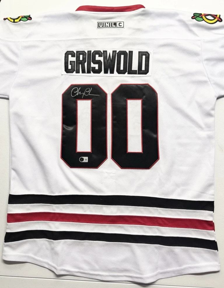 Christmas Vacation Clark Griswold Chevy Chase Signed #00 Jersey BAS Beckett COA