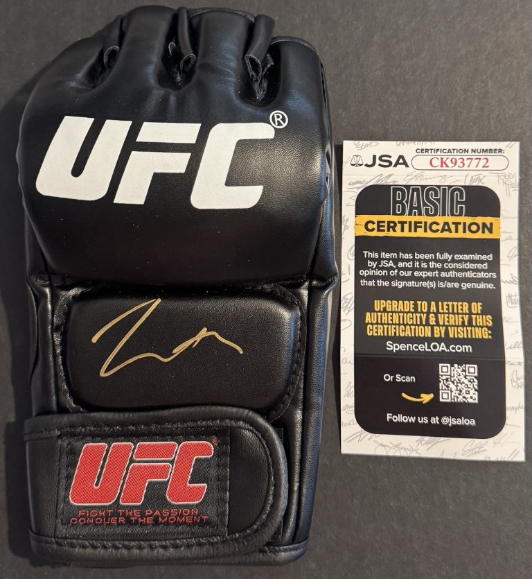 Max Holloway Signed Autographed UFC Fight Glove JSA COA BMF Champ