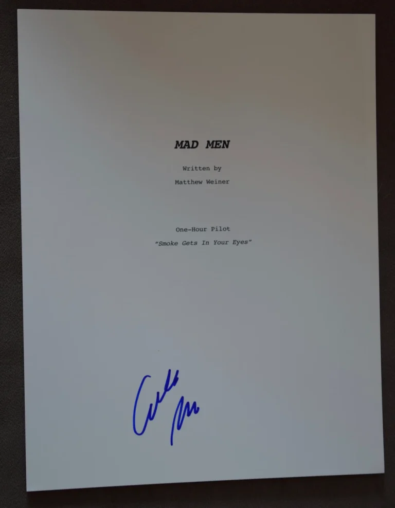 Elisabeth Moss Signed Autographed Mad Men Full TV Pilot Episode Script
