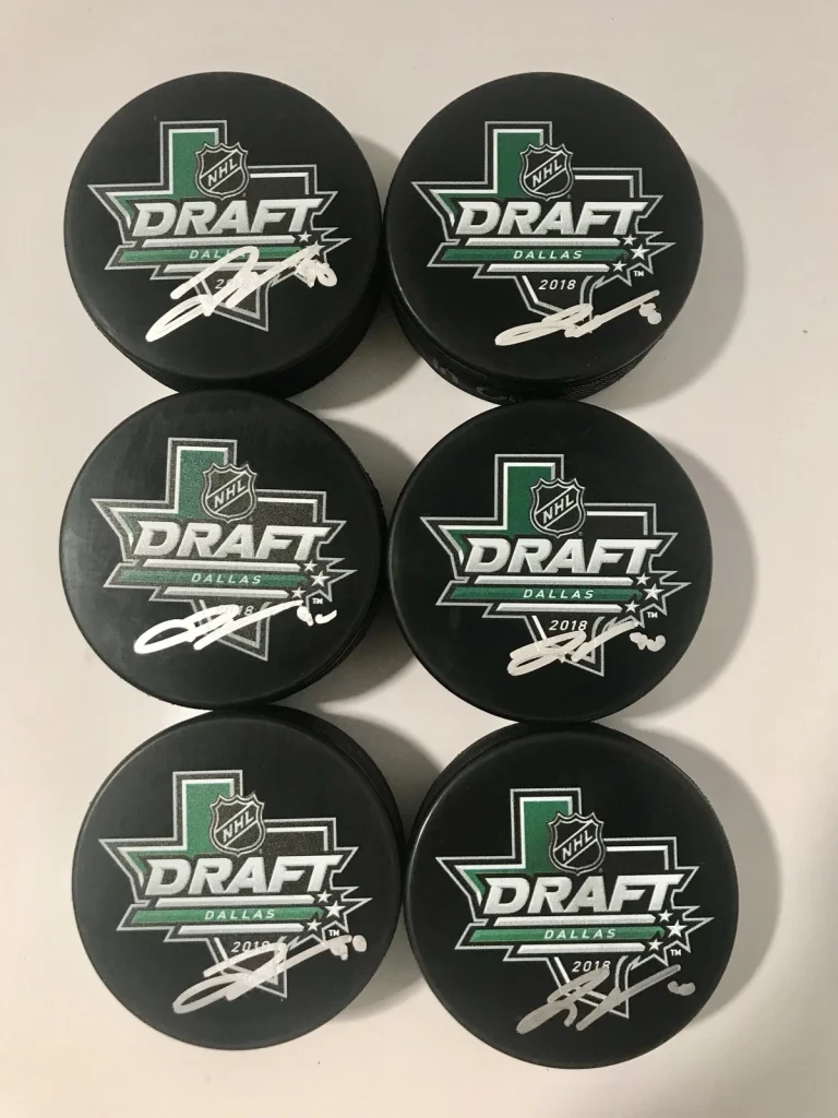 Joe Veleno Signed Autographed 2018 NHL Draft Puck 1st Round Pick PSA/DNA