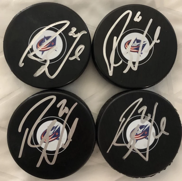 Riley Nash Signed Autographed Columbus Bluejackets Logo Puck PSA/DNA COA