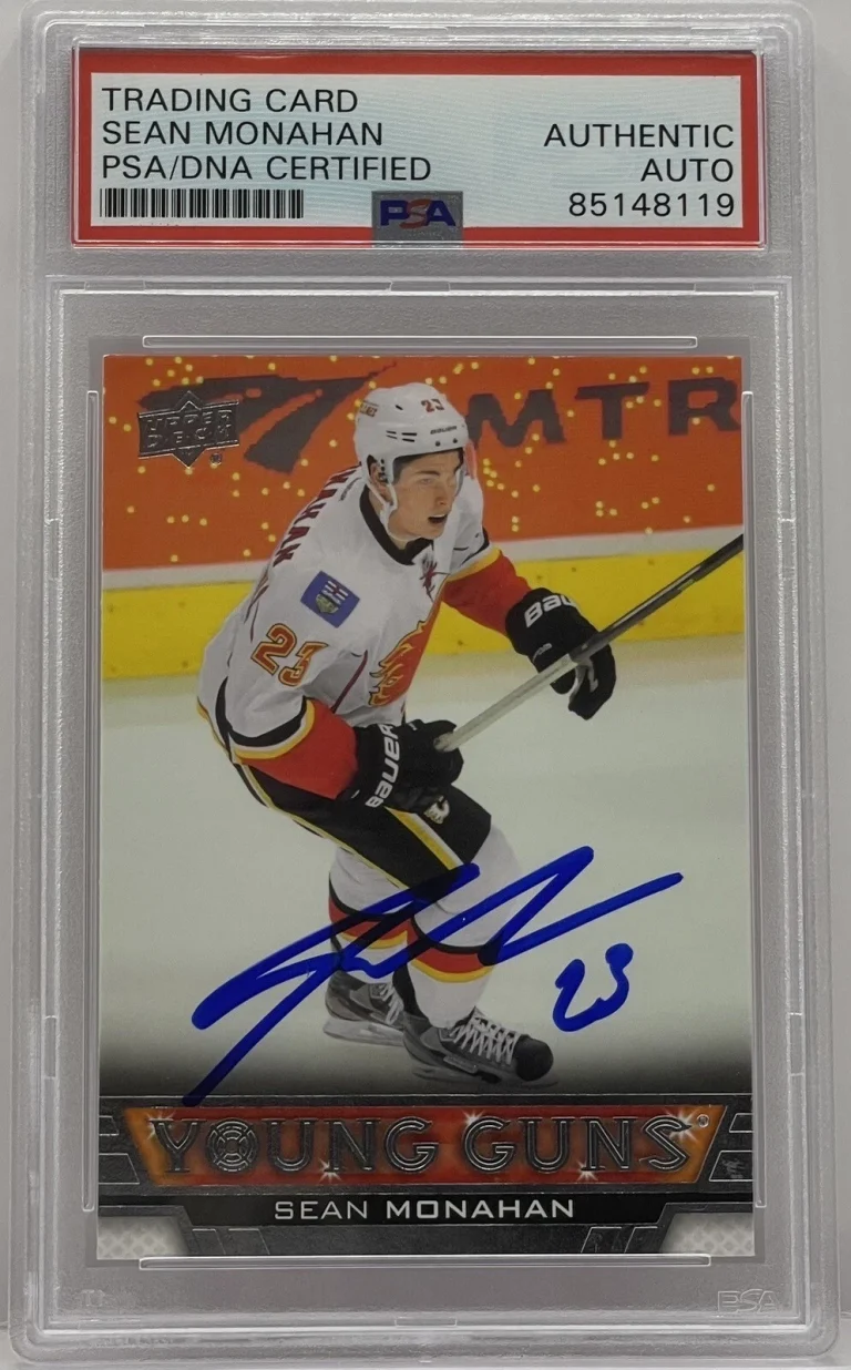 Sean Monaghan Signed Auto 2013-14 Upper Deck Young Guns RC Flames PSA/DNA Slab