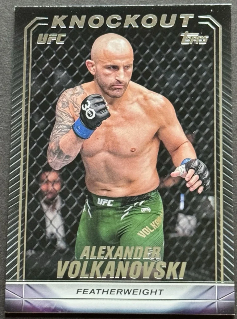 2024 Topps UFC Knockout - #47 Alexander Volkanovski