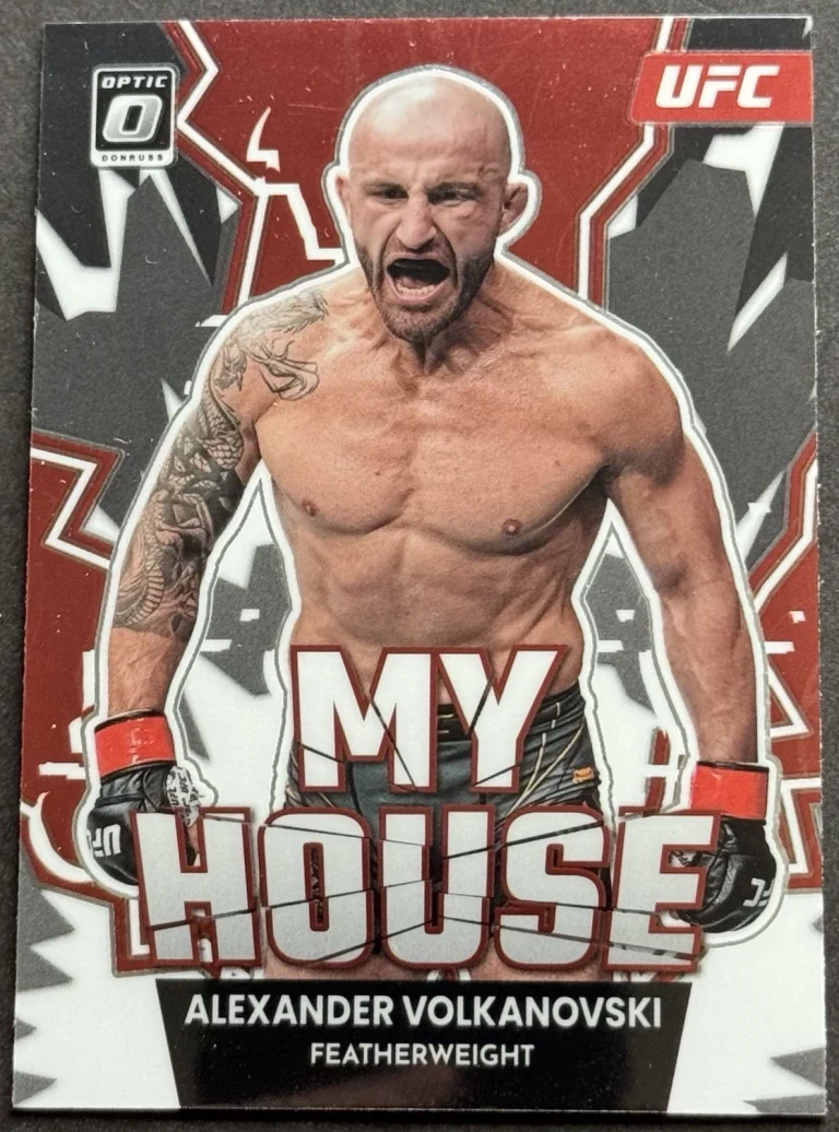 2023 Donruss Optic UFC Alexander Volkanovski My House #8 Card