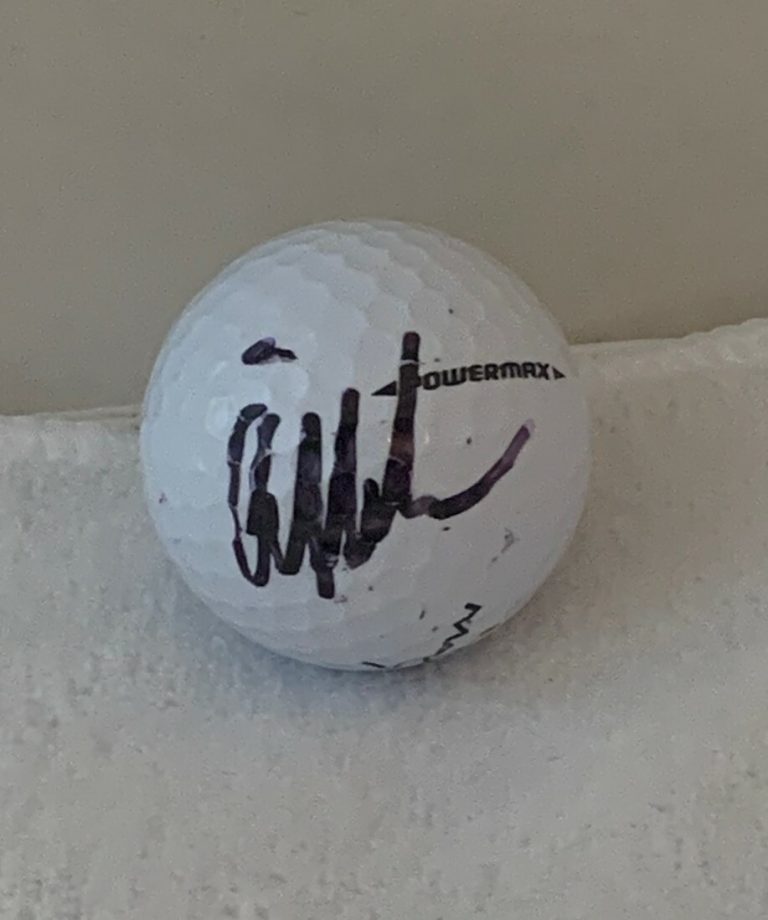 Craig Stadler Masters Winner PGA signed Maxfli Golf Ball autographed