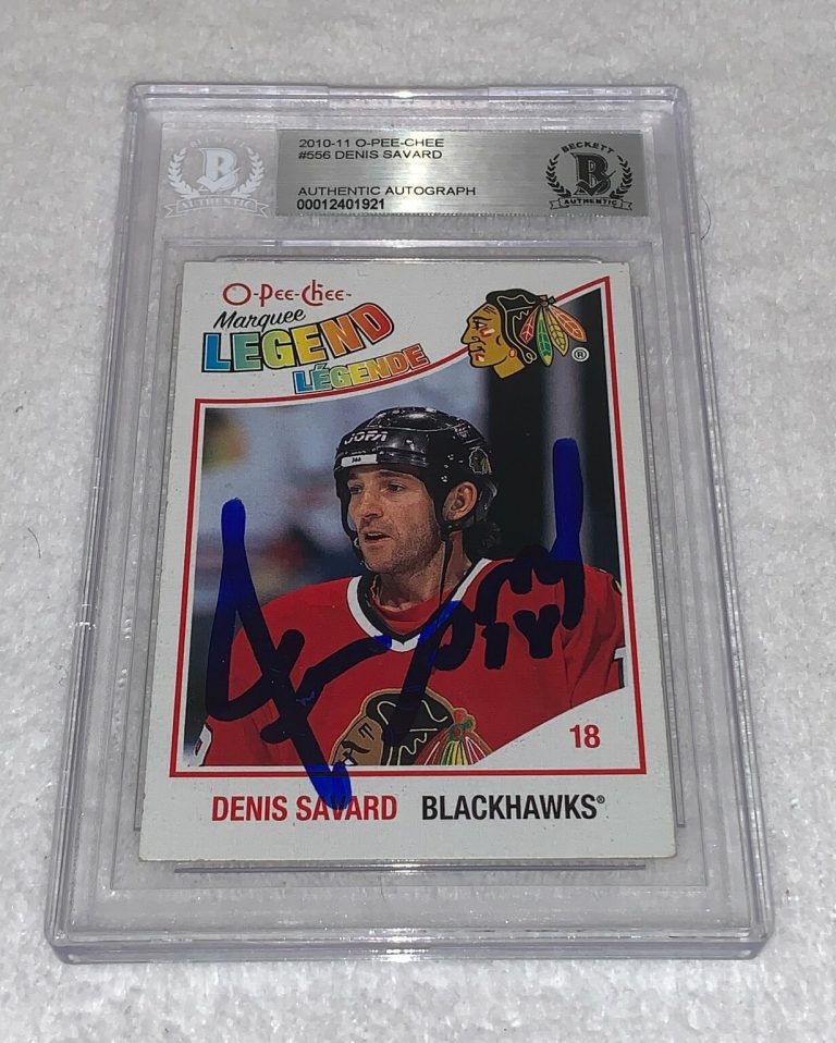 Denis Savard signed 2010-11 O-Pee-Chee Marquee Legends Card BAS Beckett