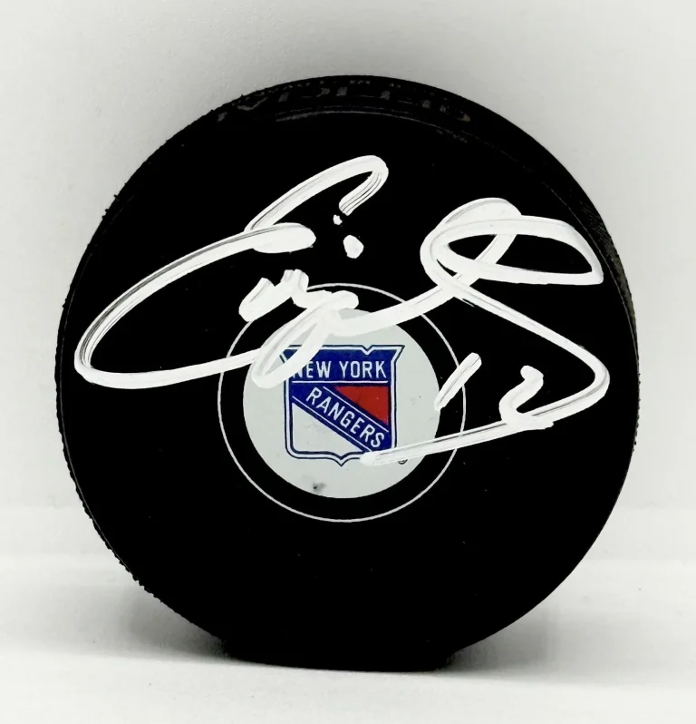 Eddie Olczyk signed New York Rangers Logo Puck autographed JSA Witnessed
