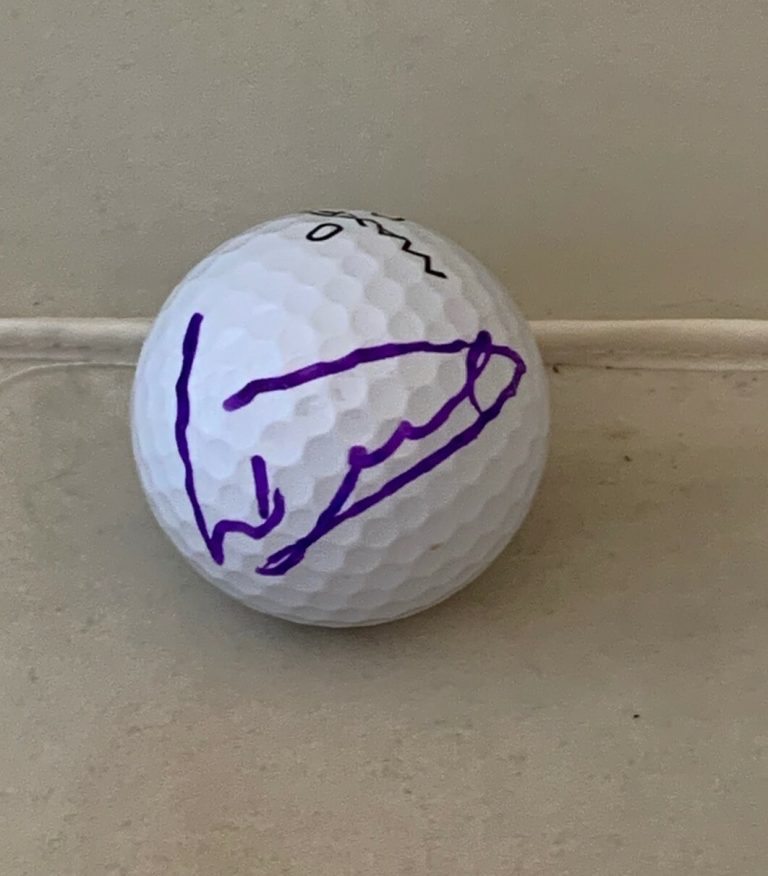 Luke Donald PGA signed Maxfli Golf Ball autographed