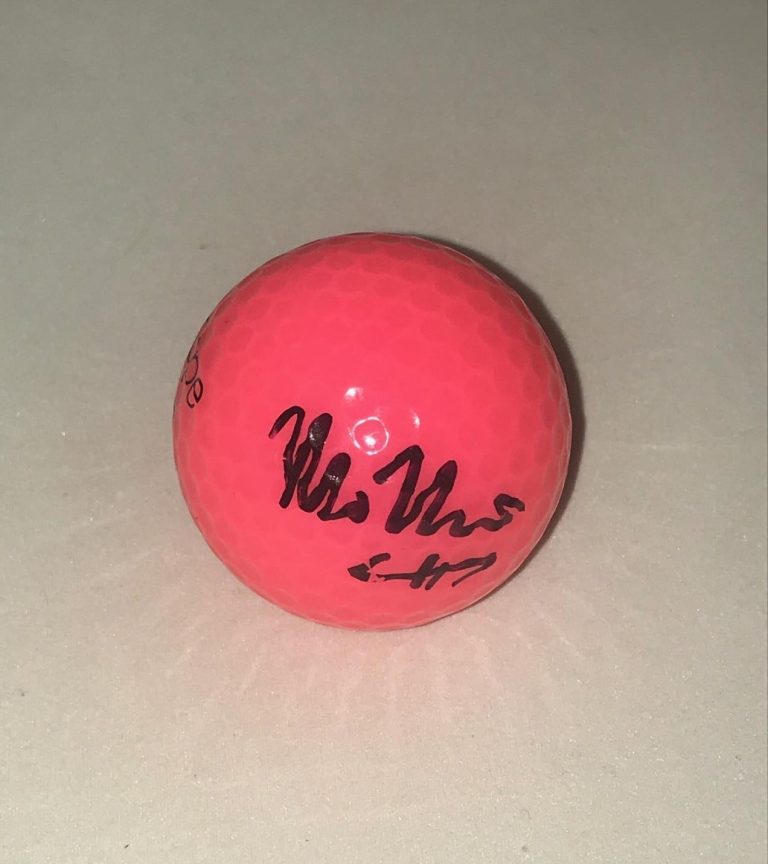 Mo Martin signed Hot Pink Wilson Hope Golf Ball autographed LPGA USA