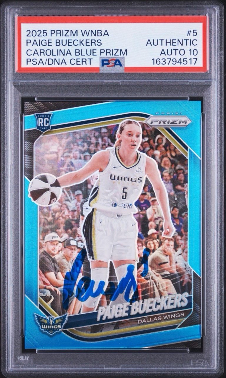 2025 Panini Prizm WNBA #5 Paige Bueckers Carolina Blue /125 Rookie PSA AUTO 10