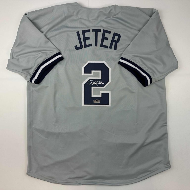 Facsimile Autographed Derek Jeter New York Grey Jersey Size Men's XL