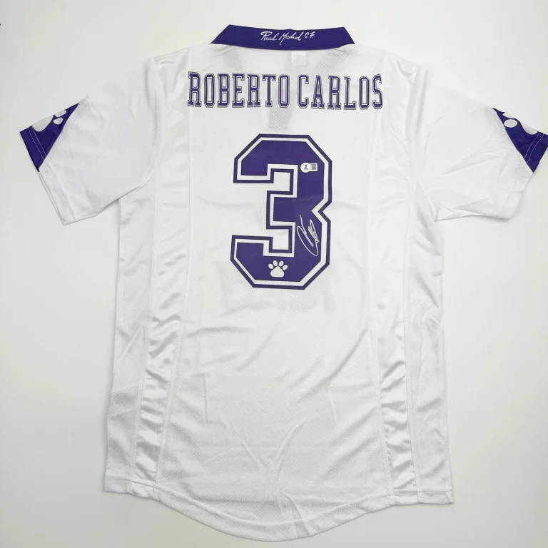Autographed/Signed Roberto Carlos Real Madrid White Jersey Beckett COA