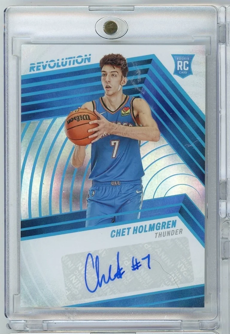 2022 Panini Revolution Chet Holmgren #RACHG /25 Infinite Auto Rookie Card
