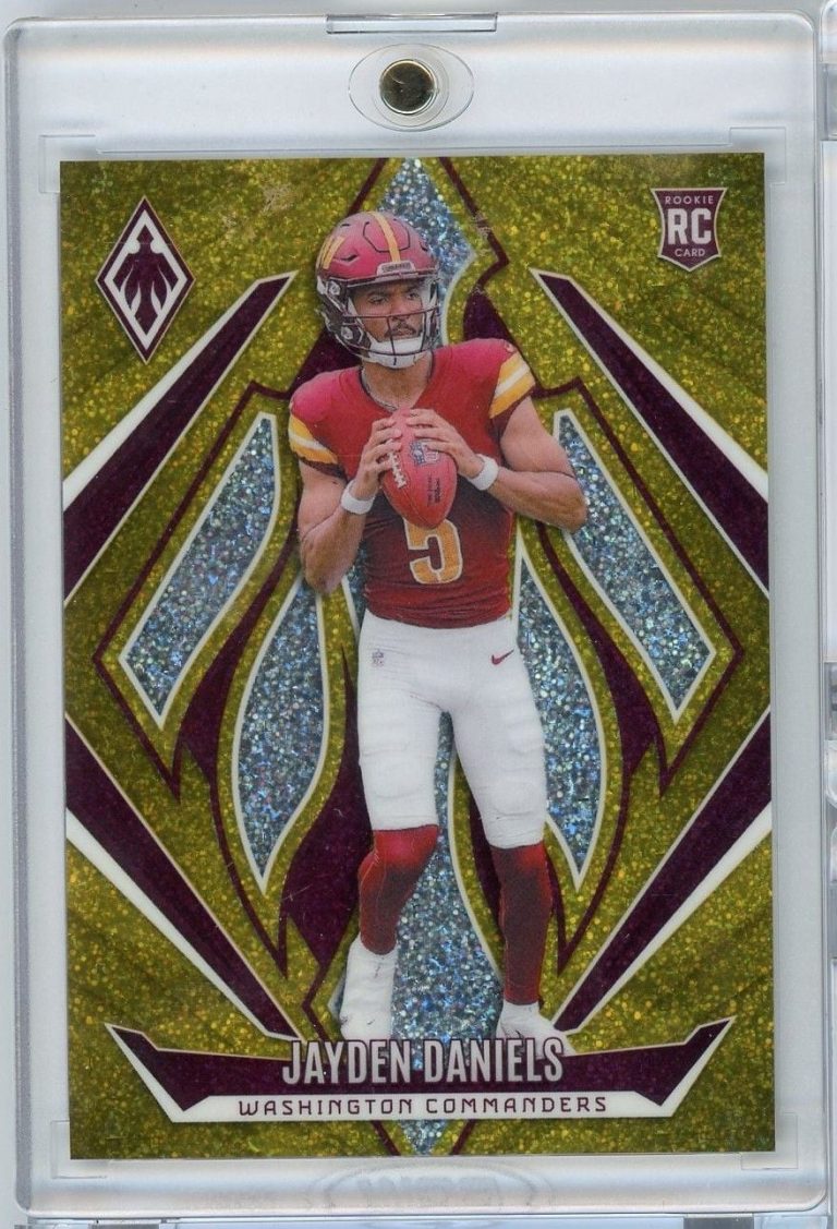 2024 Panini Phoenix Jayden Daniels #198 International Gold /10 Rookie Card