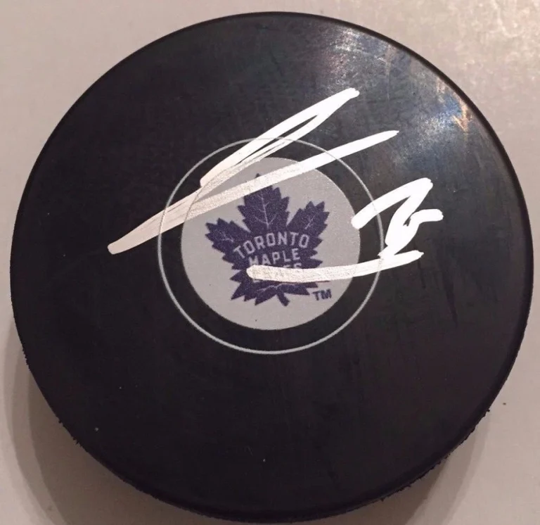 JAMES VAN RIEMSDYK SIGNED TORONTO MAPLE LEAFS PUCK W/CASE COA
